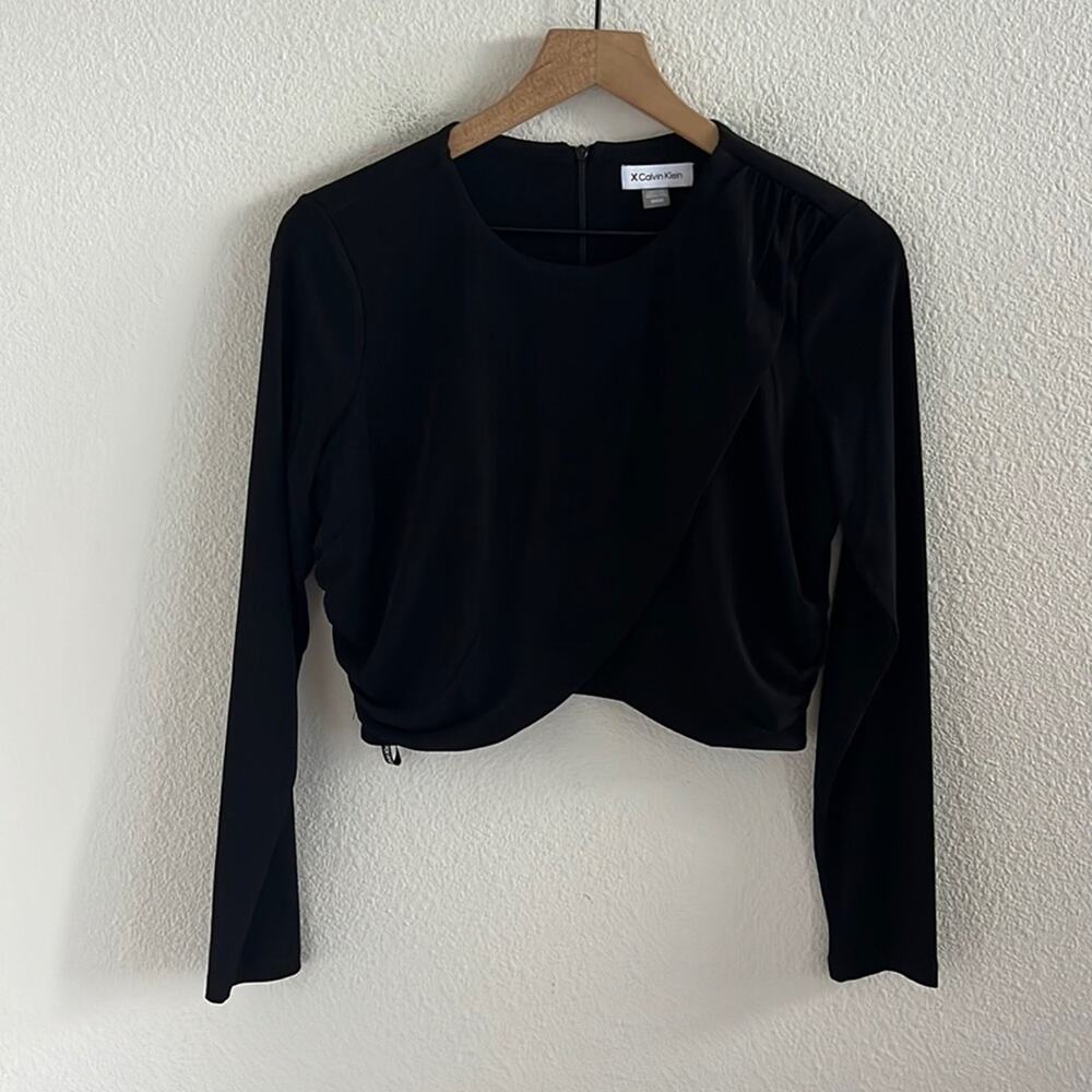 Calvin Klein Black Cropped Back Zip Blouse Elegant Dressy Top Shirt Medium